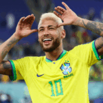pemain-sepak-bola-rongsokan-menjadi-pemain-bintang