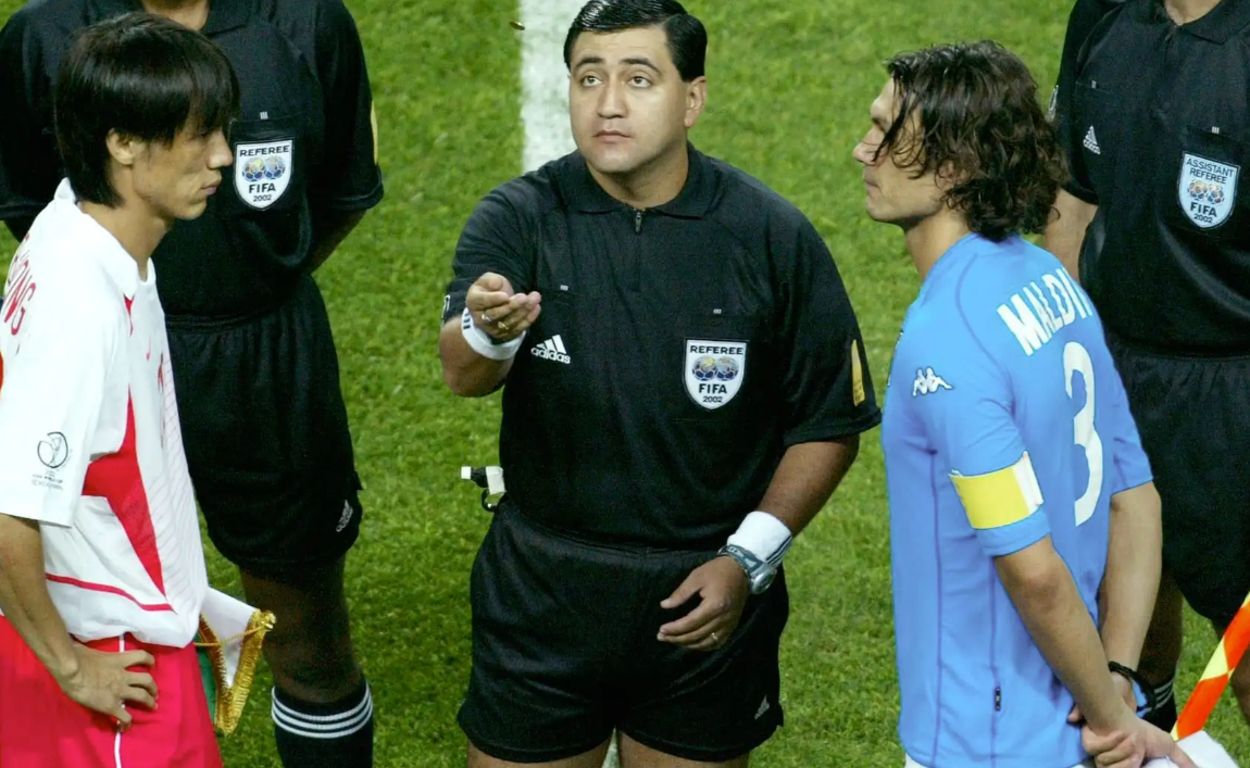 Tragedi Wasit Yang Tidak Jujur Saat Pertandingan Sepak Bola