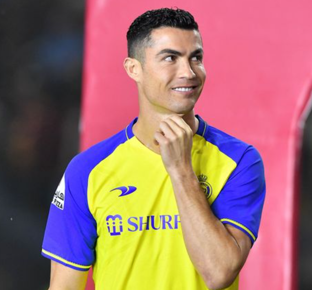 apa-yang-membuat-ronaldo-memutuskan-untuk-bermain-di-arab