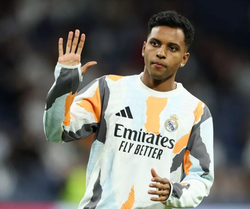 real-madrid-buat-biaya-transfer-baru-untuk-liverpool-arsenal