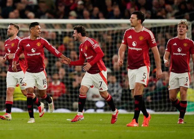 man-united-rugi-2-triliun-rupiah-usai-lepas-antony-dan-hojlund