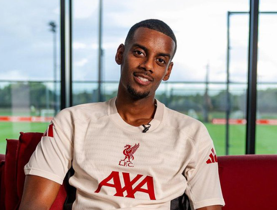 alexander-isak-dinilai-tidak-sesuai-dengan-harga