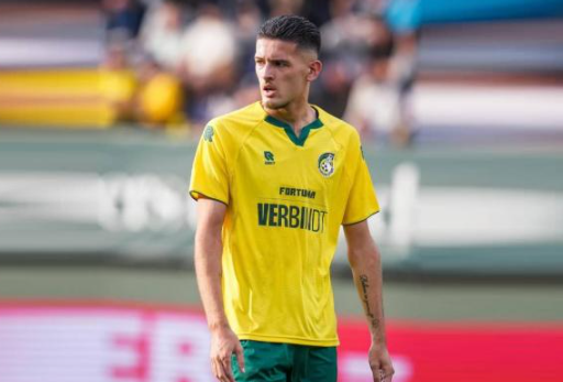 justin-hubner-kena-marah-oleh-pelatih-usai-kartu-merah