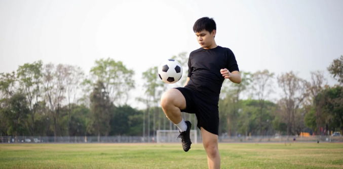 latihan-fisik-sepak-bola-agar-kuat-selama-90-menit