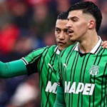 peran-chemistry-pemain-sepak-bola-di-lapangan-modern