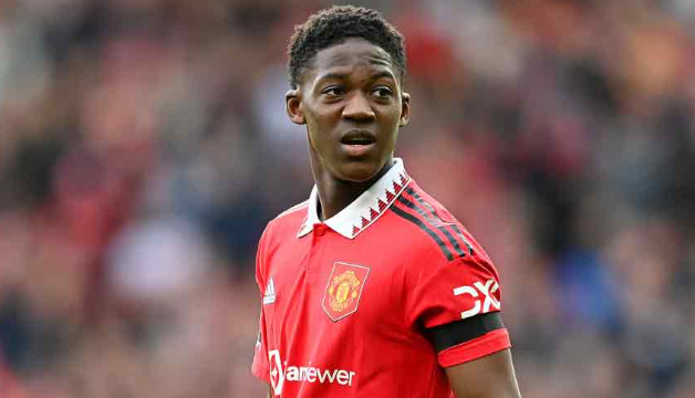 kobbie-mainoo-akan-perpanjang-kontrak-di-mu