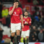 Carrick Inginkan Harry Maguire Bertahan di MU