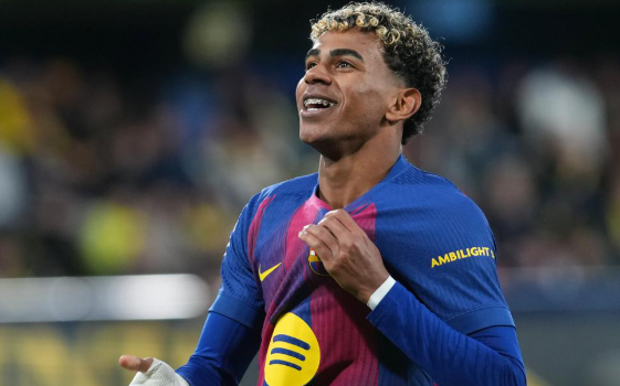 Pemain Sepakbola Muda Tampil Hebat Musim Ini